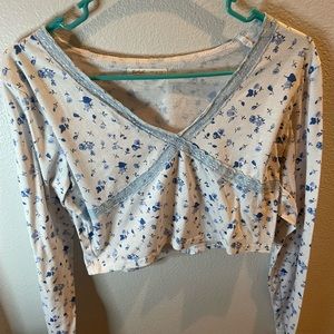 Blue floral long sleeve